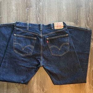 Levi's Strauss & Co. 501 Men's Dark Blue Jeans 38x30